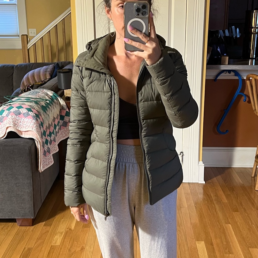 Lululemon Pack it Down Jacket